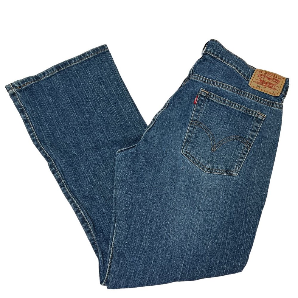 Levi's Blue Jeans 515 Women's Nouveau size 14 Short Medium Wash Denim Bootcut